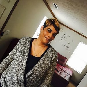 Meet your Posher, Marcia